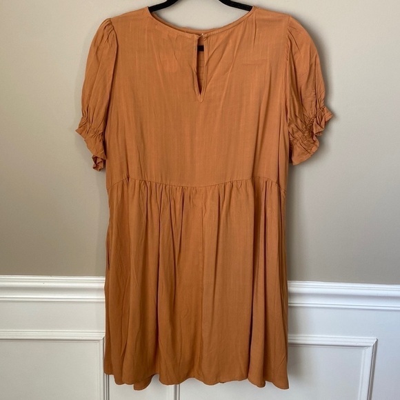 NWT Mustard Dress with Pockets, Size Large - Picture 12 of 13